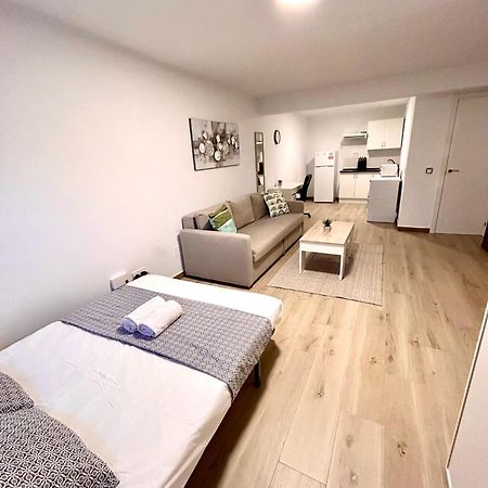 Apartamentos Ribadeo Madrid Buitenkant foto