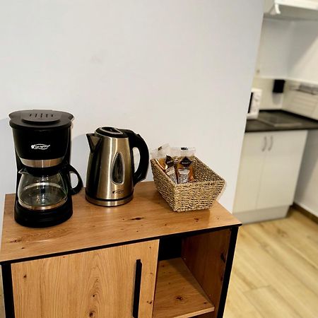 Apartamentos Ribadeo Madrid Buitenkant foto
